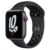 Apple Watch Nike SE (v2) Cellular (44mm) asztroszürke alumínium tok, fekete szilikon Nike sportszíjas okosóra